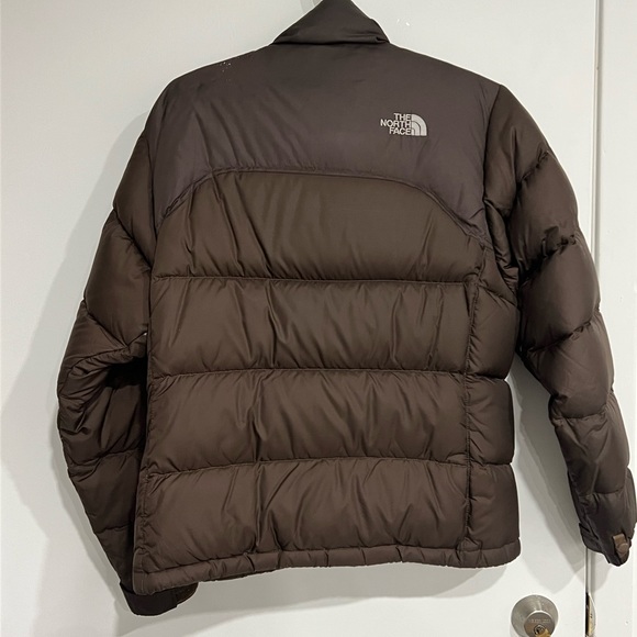 North Face Women’s 1996 Retro Nuptse Jacket - Picture 2 of 4